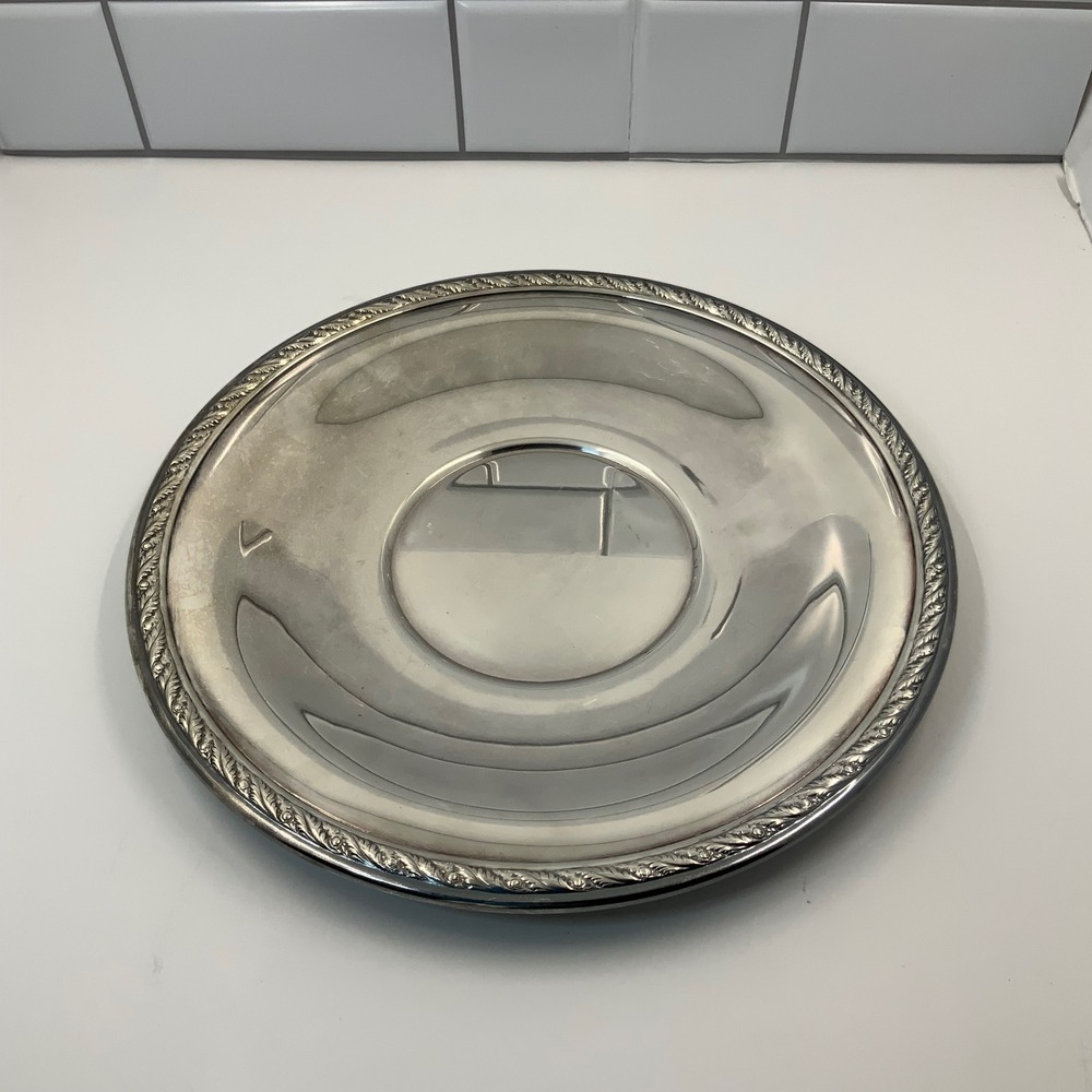 Wallace Silverplate Round Serving Tray Platter Embossed Scroll Border 5121 11in